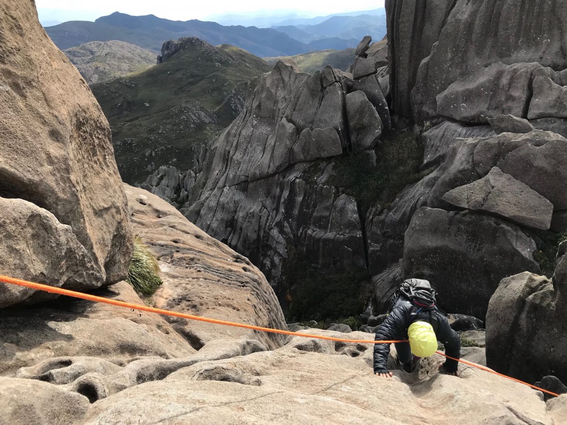 Pico das Agulhas Negras 5° Maior montanha do Brasil