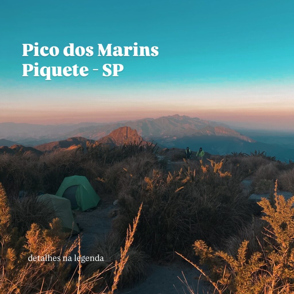 Barracas de acampamento no topo do Pico dos Marins ao entardecer, Piquete SP